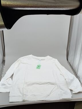 Auselily White Hoodless Sweatshirt Crewneck Kangaroo Pocket NWT Size XL